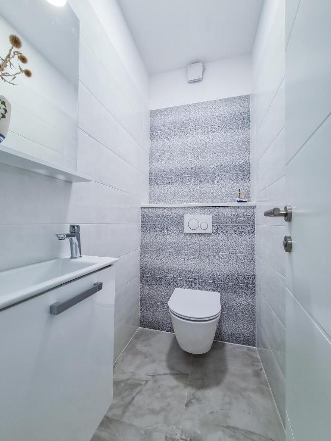 Apartments Lovic Lokva Rogoznica Kültér fotó