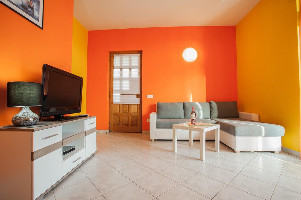 Apartments Lovic Lokva Rogoznica Kültér fotó